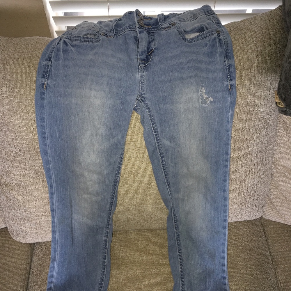 Wallflower blue jeans